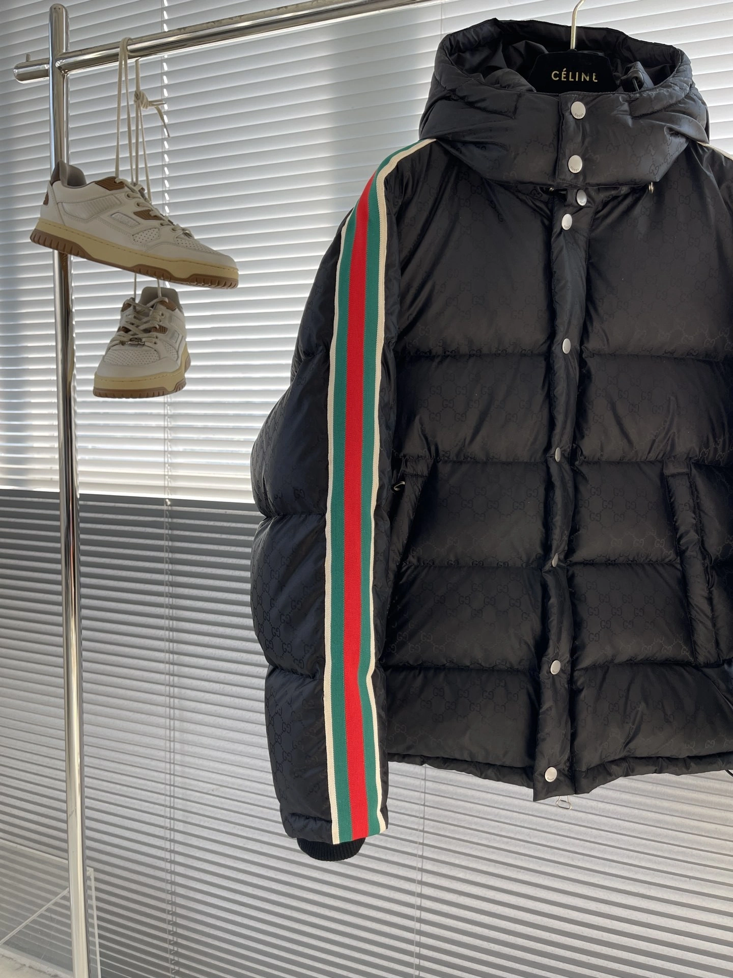 wg.luxury-- 6u33i Down jacket item: E-F443J1830H